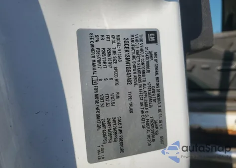 2007 Chevrolet Silverado K1500 Crew Cab z USA, uszkodzony, nr VIN 3GCEK13M47G547492